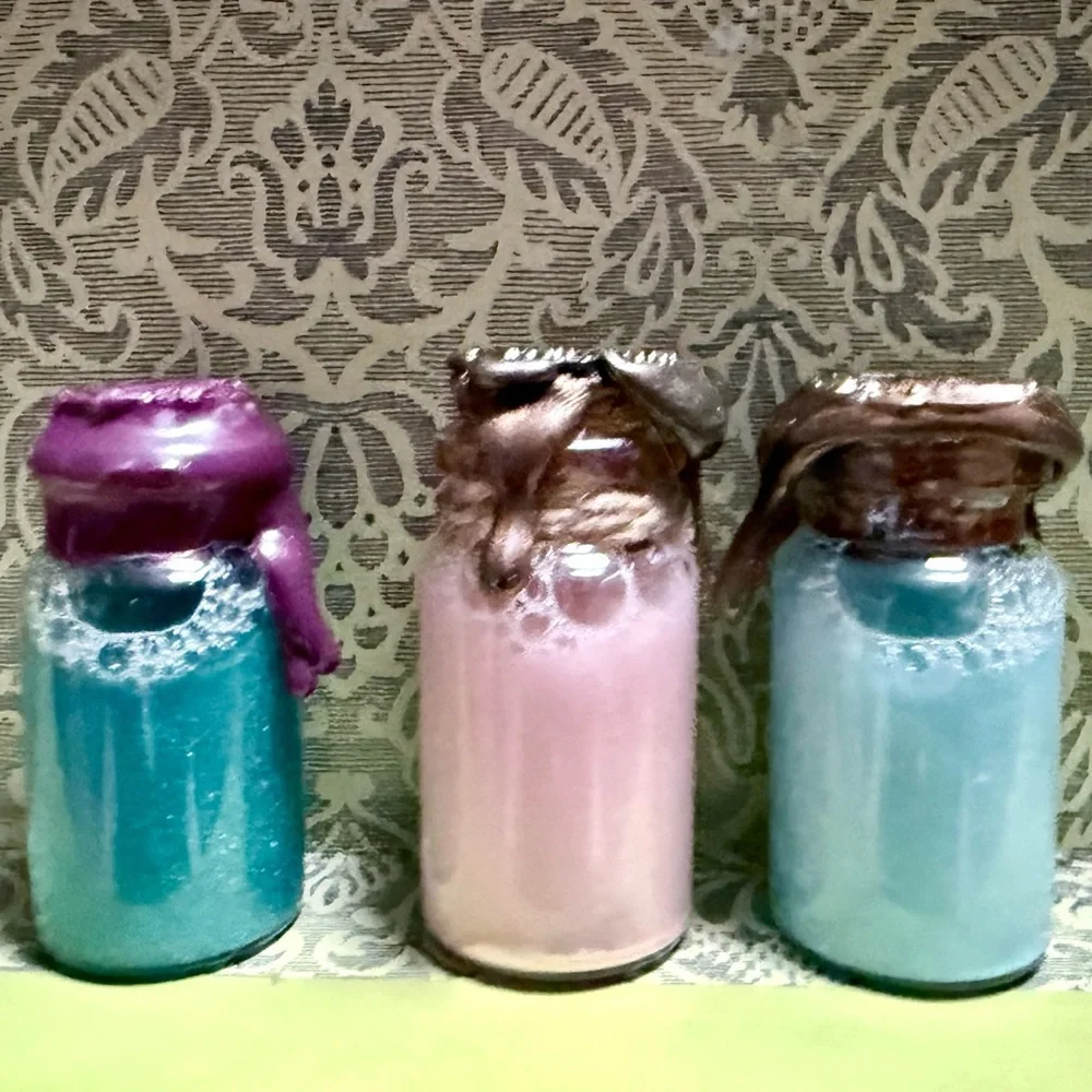 🧚🏻‍♀️ Potion Bottles Set 3 Miniature Size with container Sensory Shake and Stare